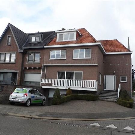 Vakantiewoningen De Jud Maasmechelen Exteriör bild